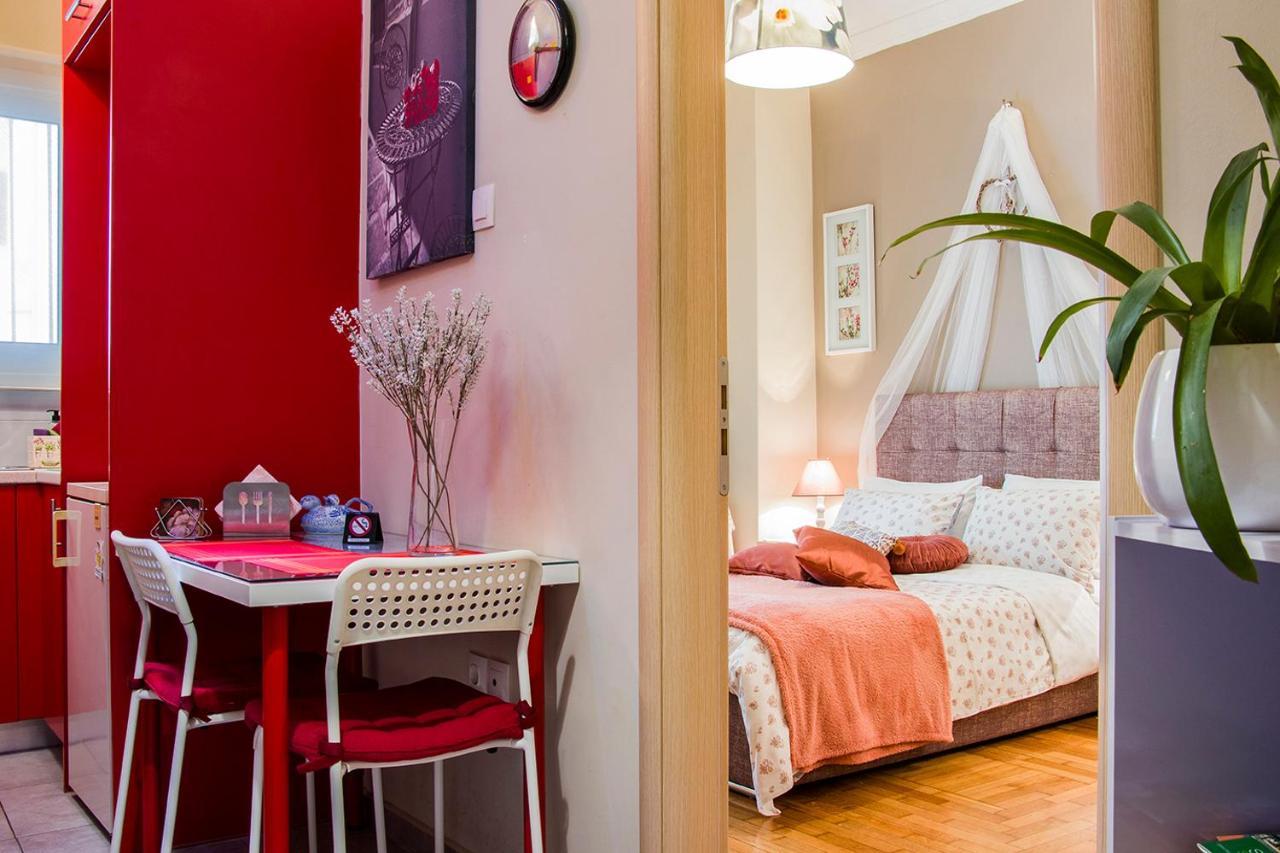 City Stay Close To The Metro A Charming Flat 아테네 외부 사진