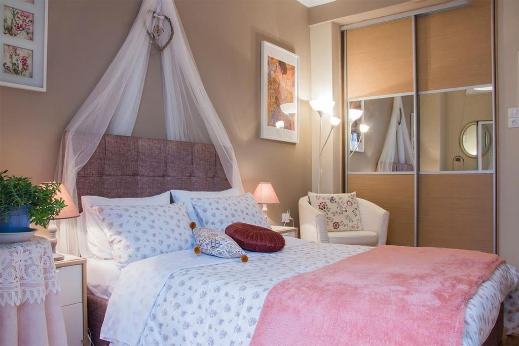 City Stay Close To The Metro A Charming Flat 아테네 외부 사진
